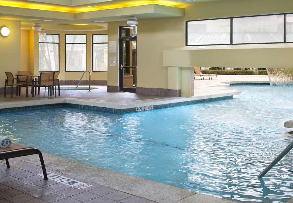 Courtyard By Marriott Orlando Lake Buena Vista In The Marriott Village Extérieur photo