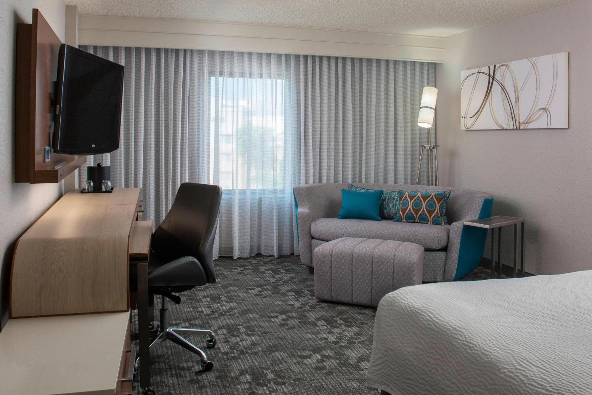 Courtyard By Marriott Orlando Lake Buena Vista In The Marriott Village Extérieur photo