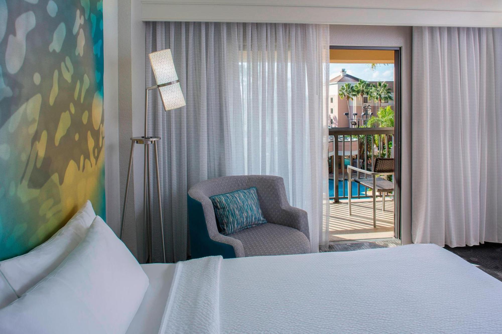 Courtyard By Marriott Orlando Lake Buena Vista In The Marriott Village Extérieur photo